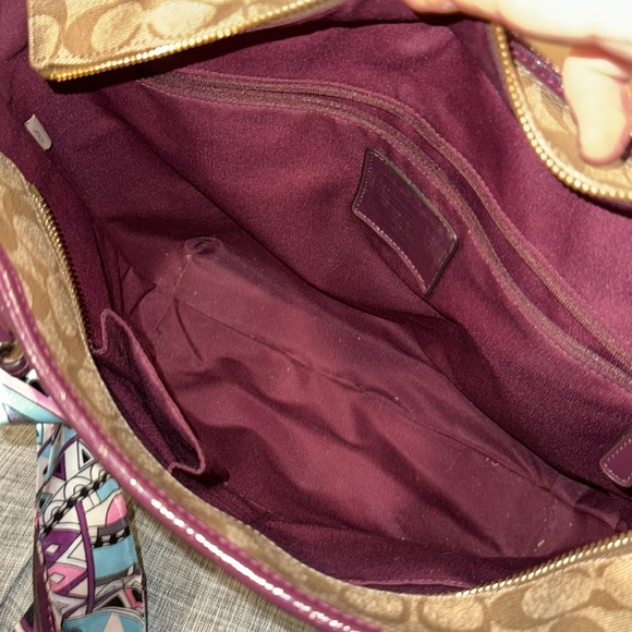 Coach Bag Large Brown Signature Leather Purple Patent Leather Trimmed Tote - Picture 9 of 17